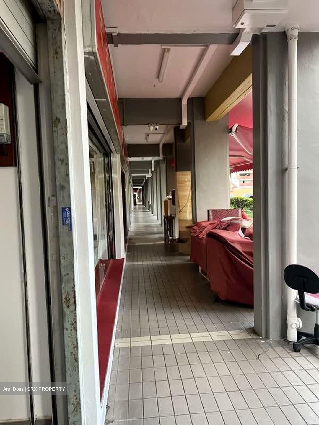 Race Course Road (D8), Retail #582806871
